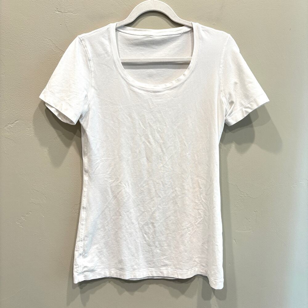 Lululemon Women’s Every Yogi Tee in White - Picture 2 of 12